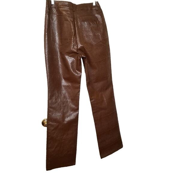Pretty Little Thing Faux Leather Croc Split Hem Skinny Trousers Size 8 Choc - Picture 4 of 14